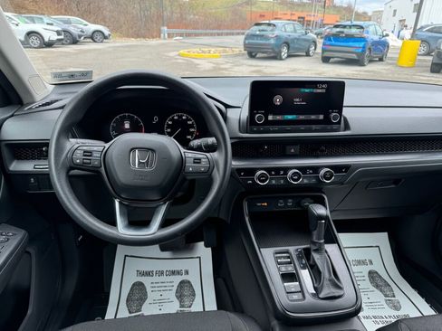 Used 2024 Honda CR-V EX image 23