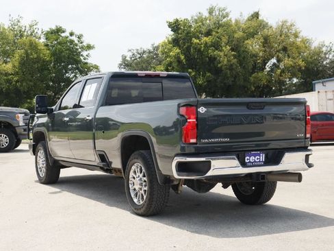 Used 2026 Chevrolet Silverado 3500 LTZ w/ LTZ Convenience Package AWD/4WD image 31