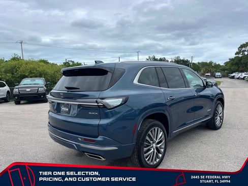 New 2026 Buick Enclave Avenir w/ Super Cruise Package AWD/4WD image 7