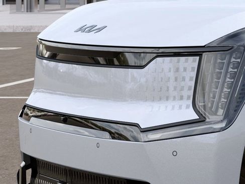 New 2026 Kia EV9 Land w/ Nightfall Edition Package image 12