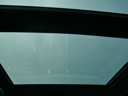 Used 2021 Land Rover Range Rover Sport HSE Dynamic image 20