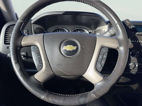 Used 2013 Chevrolet Silverado 1500 LT image 31