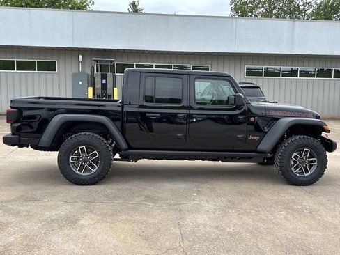 New 2026 Jeep Gladiator Mojave w/ Safety Group AWD/4WD image 2