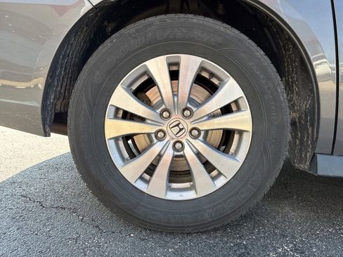 Used 2016 Honda Odyssey EX-L image 19