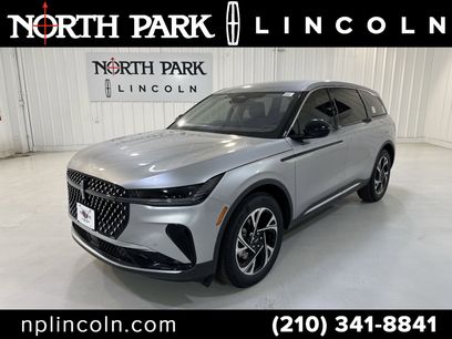 New 2025 Lincoln Nautilus Premier