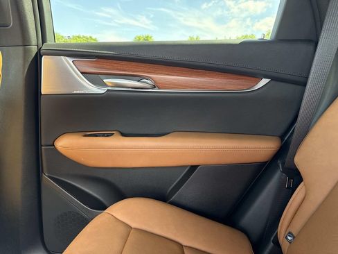 New 2026 Cadillac XT5 Premium Luxury w/ LPO, ONYX Package AWD/4WD image 15
