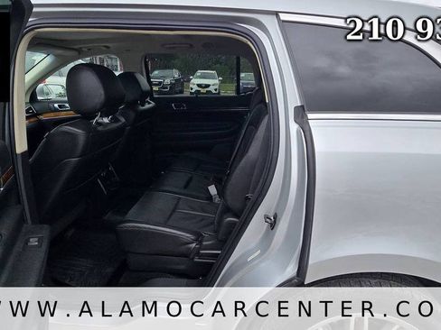 Used 2015 Lincoln MKT AWD w/ Equipment Group 201A image 33