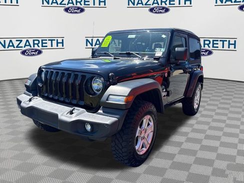 Used 2021 Jeep Wrangler Sport AWD/4WD image 3