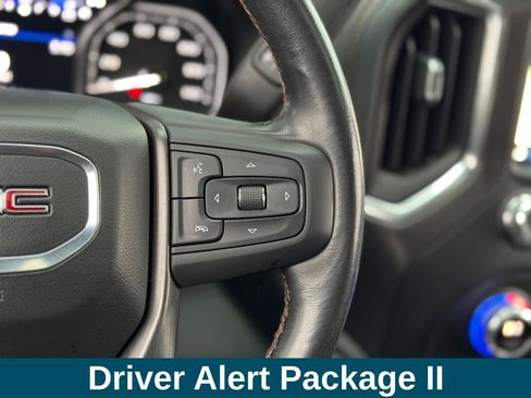 Used 2021 GMC Sierra 1500 AT4 w/ AT4 Premium Package image 11