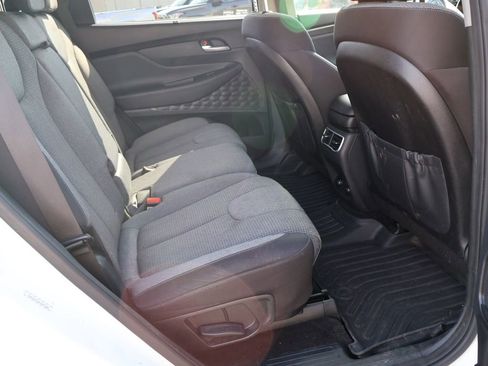 Used 2022 Hyundai Santa Fe SEL Convenience image 8