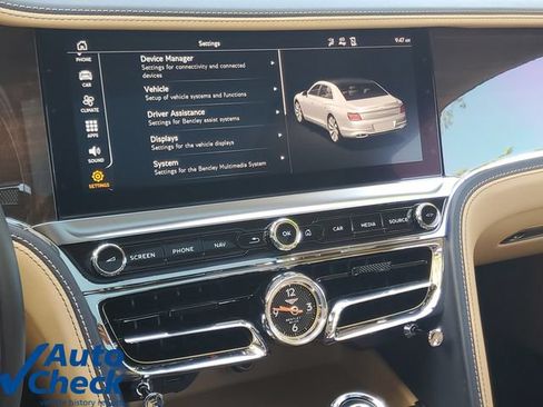 Used 2021 Bentley Flying Spur V8 AWD/4WD image 28