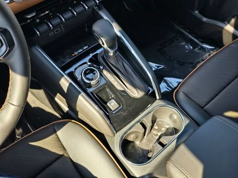New 2026 GMC Canyon AT4 w/ AT4 Premium Package AWD/4WD image 18