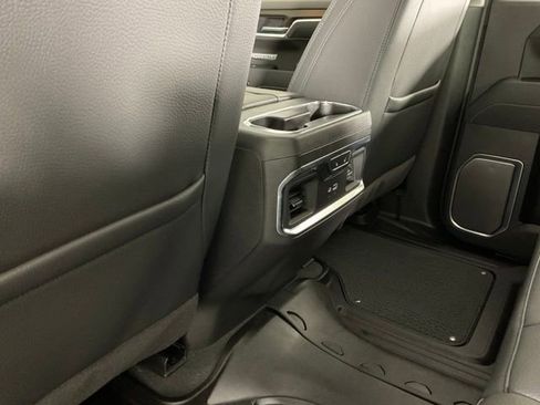 Used 2025 GMC Sierra 1500 Denali w/ Denali Reserve Package image 16