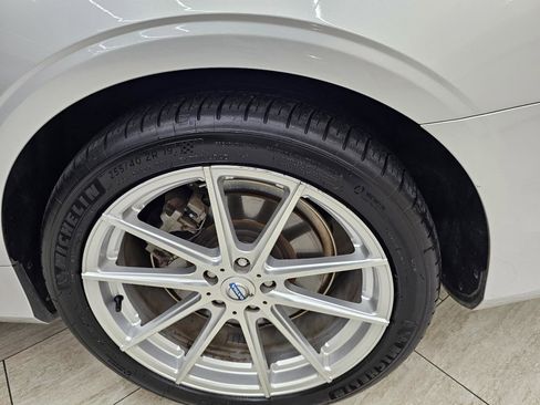 Used 2017 Volvo S90 T6 Inscription w/ Vision Package image 42