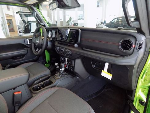 New 2026 Jeep Wrangler Unlimited Rubicon w/ Safety Group image 23