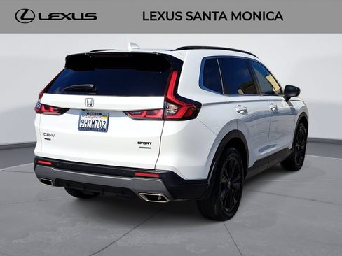 Used 2024 Honda CR-V Sport Touring image 5