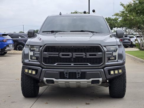 Used 2019 Ford F150 Raptor w/ Equipment Group 802A Luxury AWD/4WD image 11