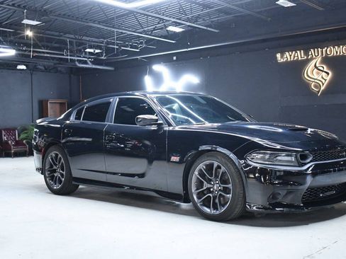 Used 2021 Dodge Charger Scat Pack RWD image 5