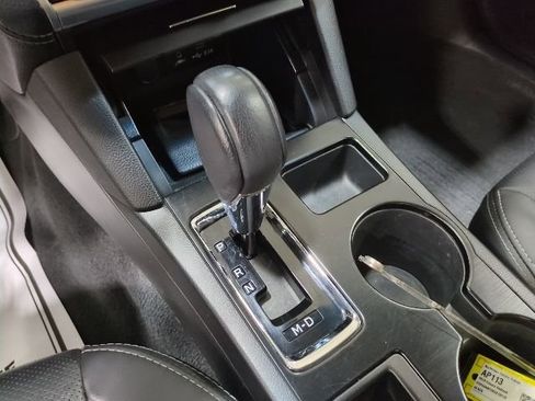 Used 2019 Subaru Outback 2.5i Limited image 13