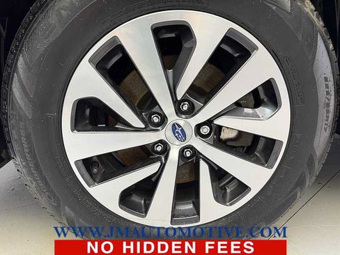 Used 2023 Subaru Outback Premium AWD/4WD image 9