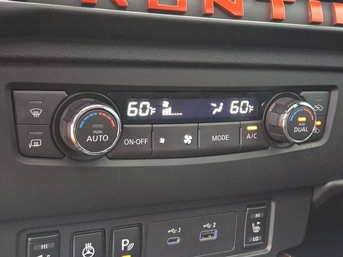 Certified 2025 Nissan Frontier PRO-4X w/ Pro Premium Package AWD/4WD image 16