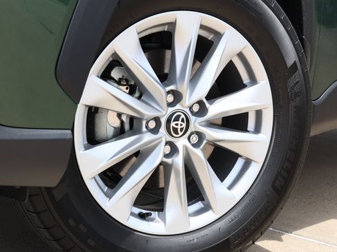New 2026 Toyota Corolla Cross LE FWD image 11