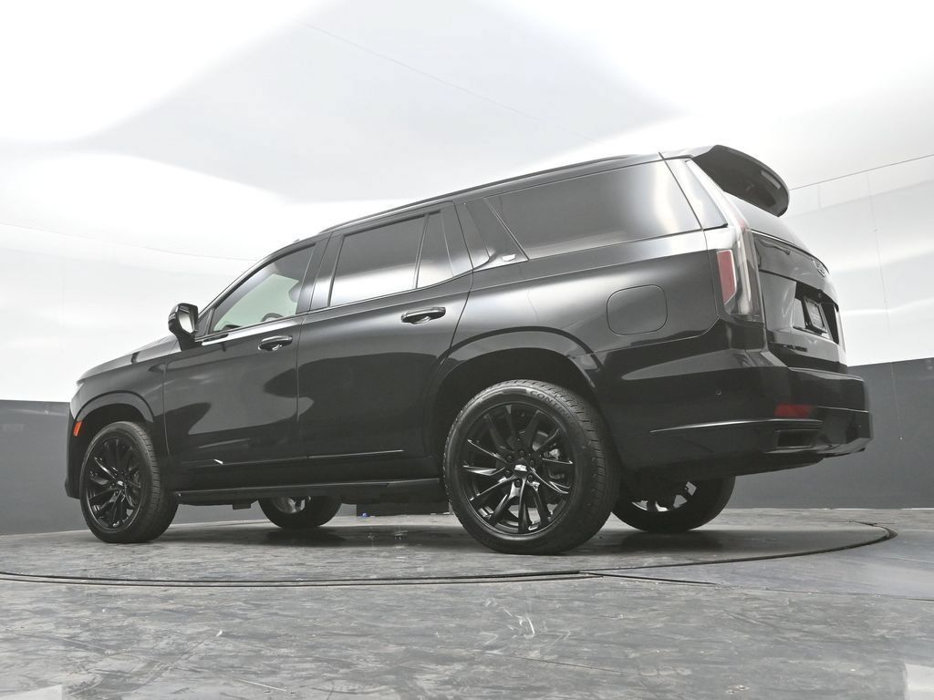 Certified 2022 Cadillac Escalade Sport w/ Touring Package AWD/4WD image 32