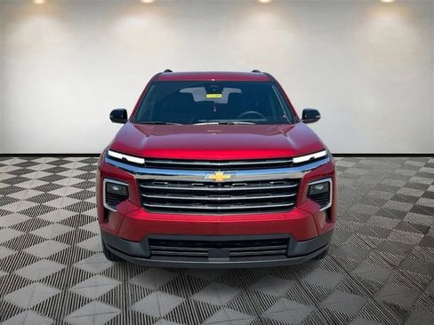New 2026 Chevrolet Traverse LT w/ Driver Confidence Package FWD image 8
