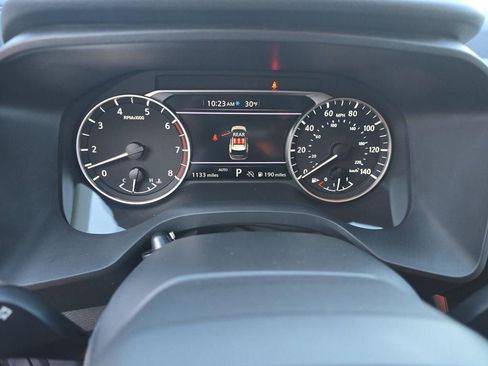 Certified 2025 Nissan Rogue SV image 10