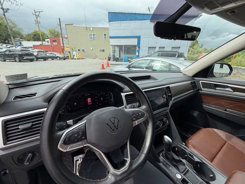 Used 2022 Volkswagen Atlas SE FWD image 23