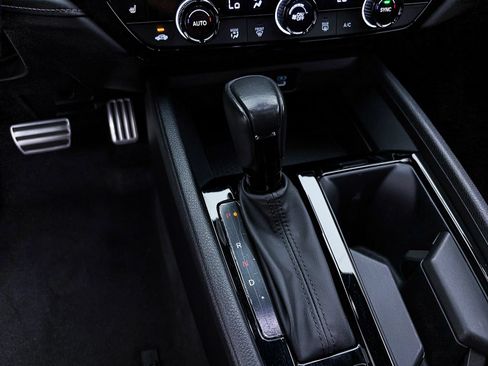 Used 2023 Honda Accord Sport image 29