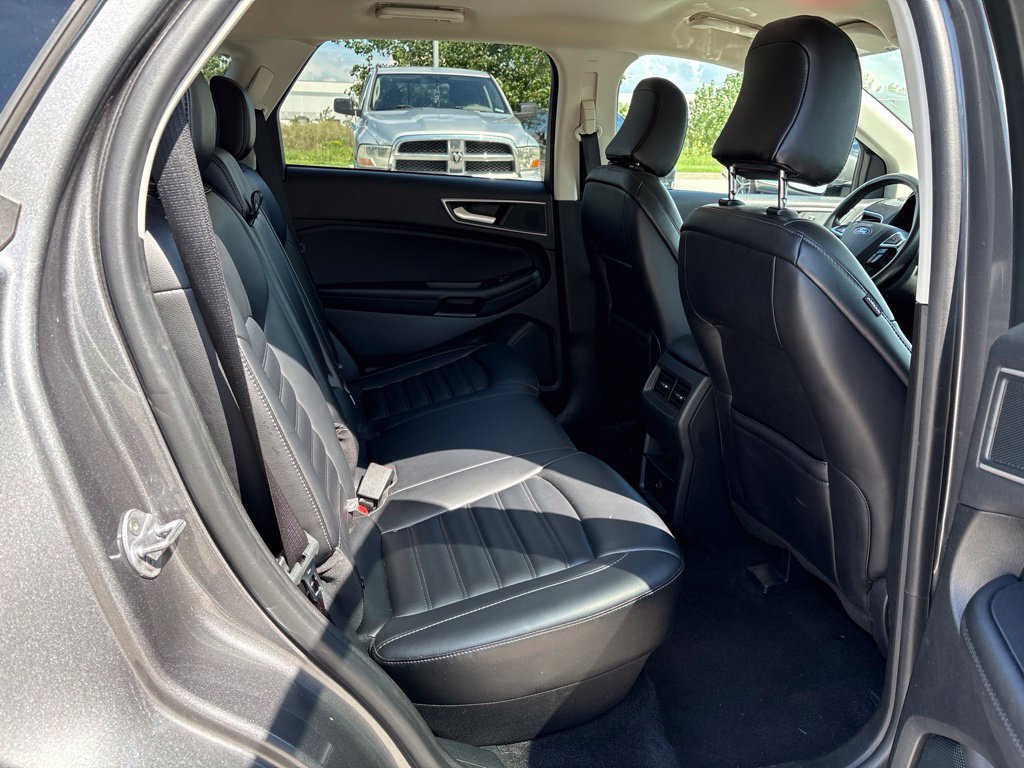 Used 2024 Ford Edge SEL AWD/4WD image 23