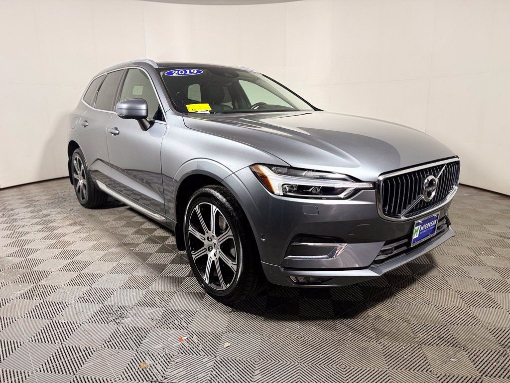 Used 2019 Volvo XC60 T6 Inscription AWD/4WD image 9