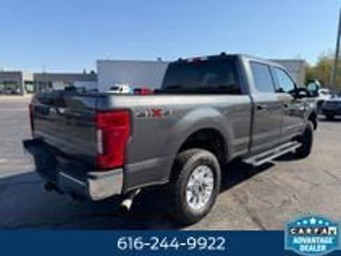 Used 2020 Ford F250 XLT w/ XLT Value Package AWD/4WD image 8