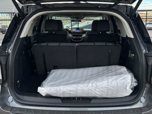 New 2026 Ford Explorer Active w/ Active Comfort Package image 20