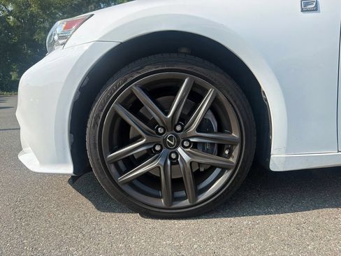 Used 2016 Lexus IS 350 RWD image 11