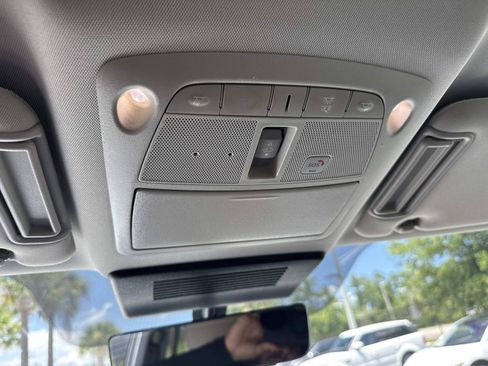 Used 2022 Nissan Armada Platinum w/ Captain's Chairs Package RWD image 30