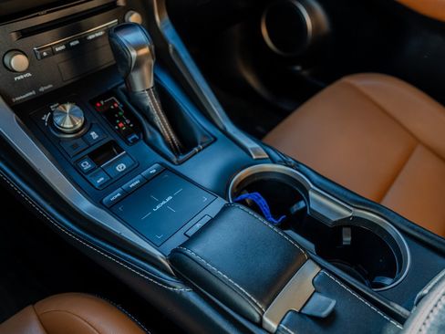 Used 2018 Lexus NX 300 Base image 22