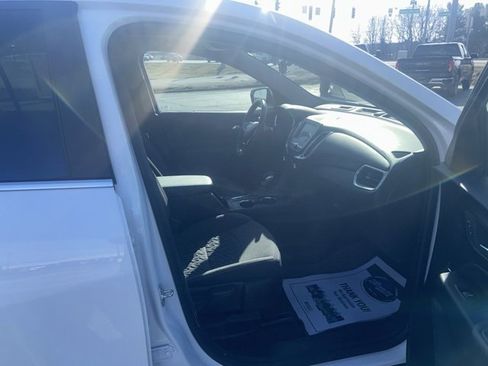 Used 2024 Chevrolet Equinox LT w/ LPO, Floor Liner Package image 30