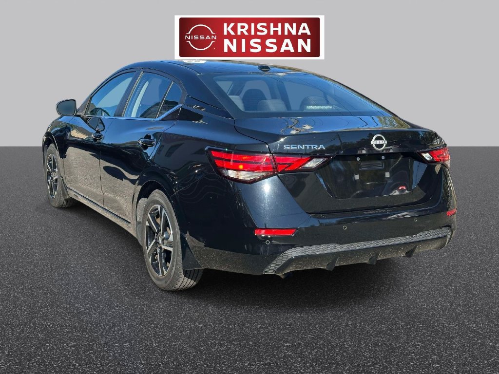 Used 2024 Nissan Sentra SV FWD image 6