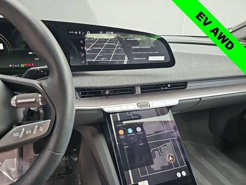 Used 2024 Lucid Air Touring AWD/4WD image 20