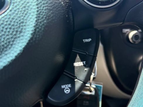 Used 2015 Kia Soul FWD image 31