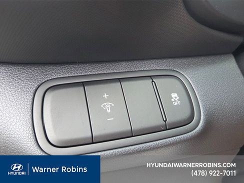 New 2026 Hyundai Venue SEL image 25