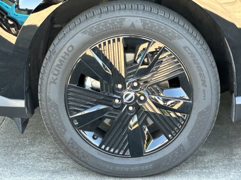Used 2025 Nissan Murano SV AWD/4WD image 23