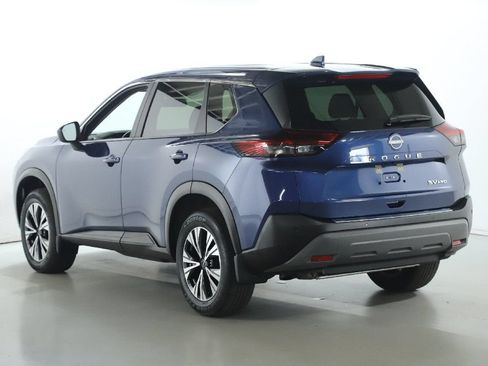 Certified 2023 Nissan Rogue SV AWD/4WD image 40
