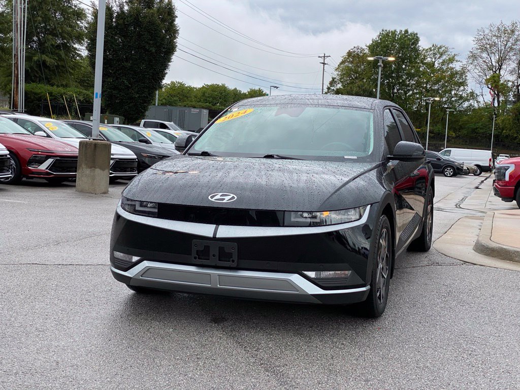 Used 2024 Hyundai Ioniq 5 SEL AWD/4WD image 3