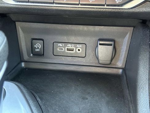 Certified 2024 Nissan Sentra SV image 26