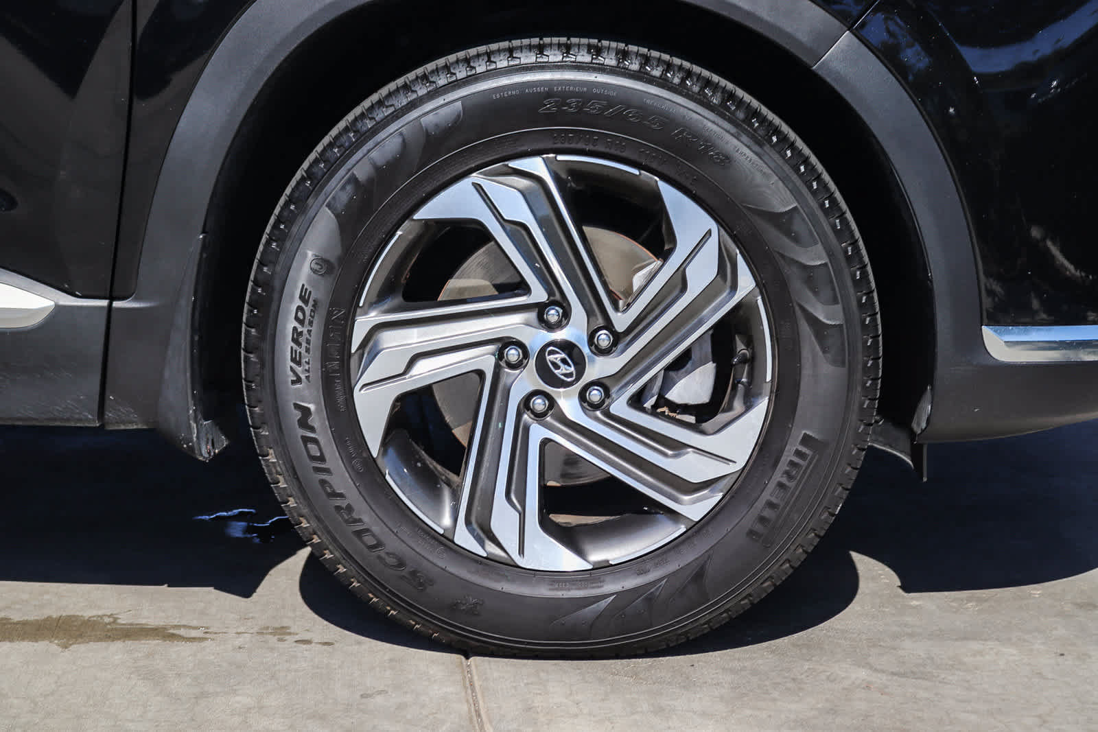 Used 2022 Hyundai Santa Fe SEL FWD image 9