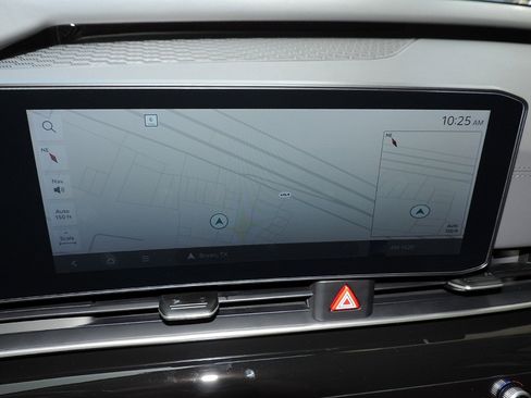 Used 2026 Kia Carnival SX Prestige FWD image 22