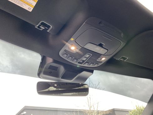 Used 2024 Lincoln Navigator L 4WD image 24